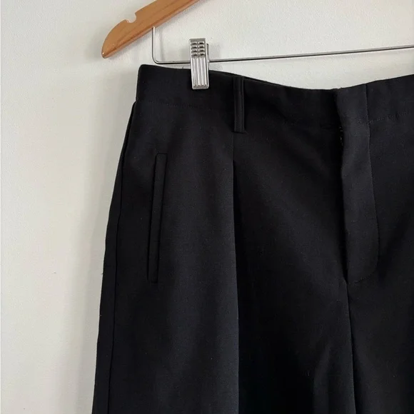 Gibson Latimer Long Pleated Tailored High Waist Dress Shorts - Picture 4 of 12